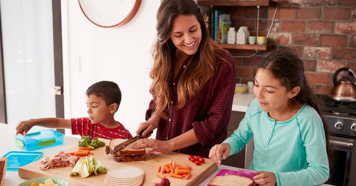 how-to-make-a-healthy-school-lunch-they-ll-actually-eat